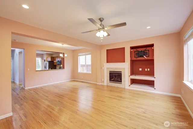 $3,600 | 8224 233rd Place Northeast, Redmond, WA 98053