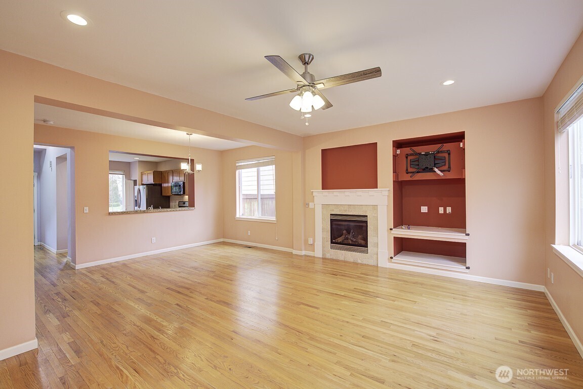 8224 233rd Place Northeast Redmond, WA 98053 - Photo 10 of 32