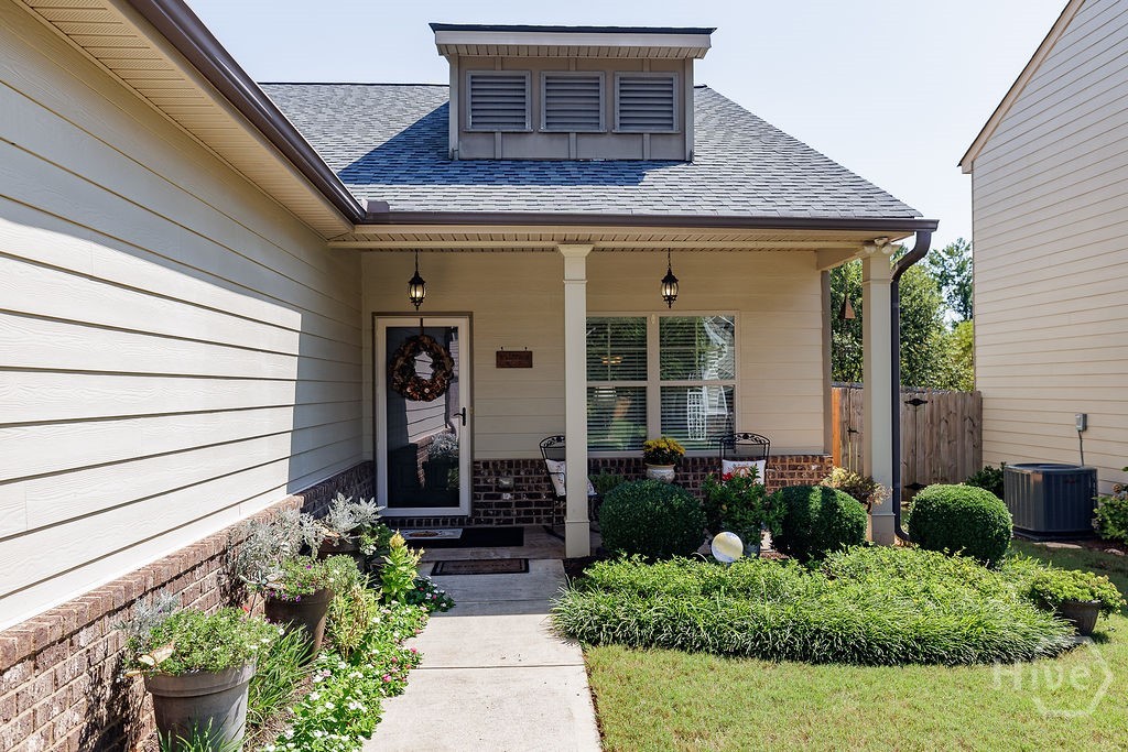 425 Classic Road Athens, GA 30606 - Photo 2 of 30 Covered porch with tile flooring