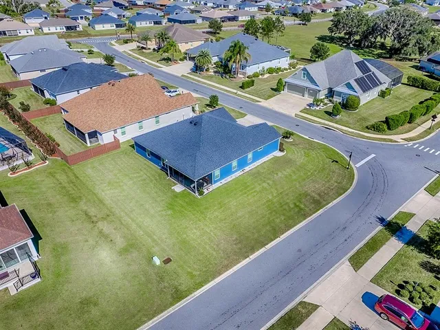 $410,000 | 11200 Midora Terrace, Oxford, FL 34484