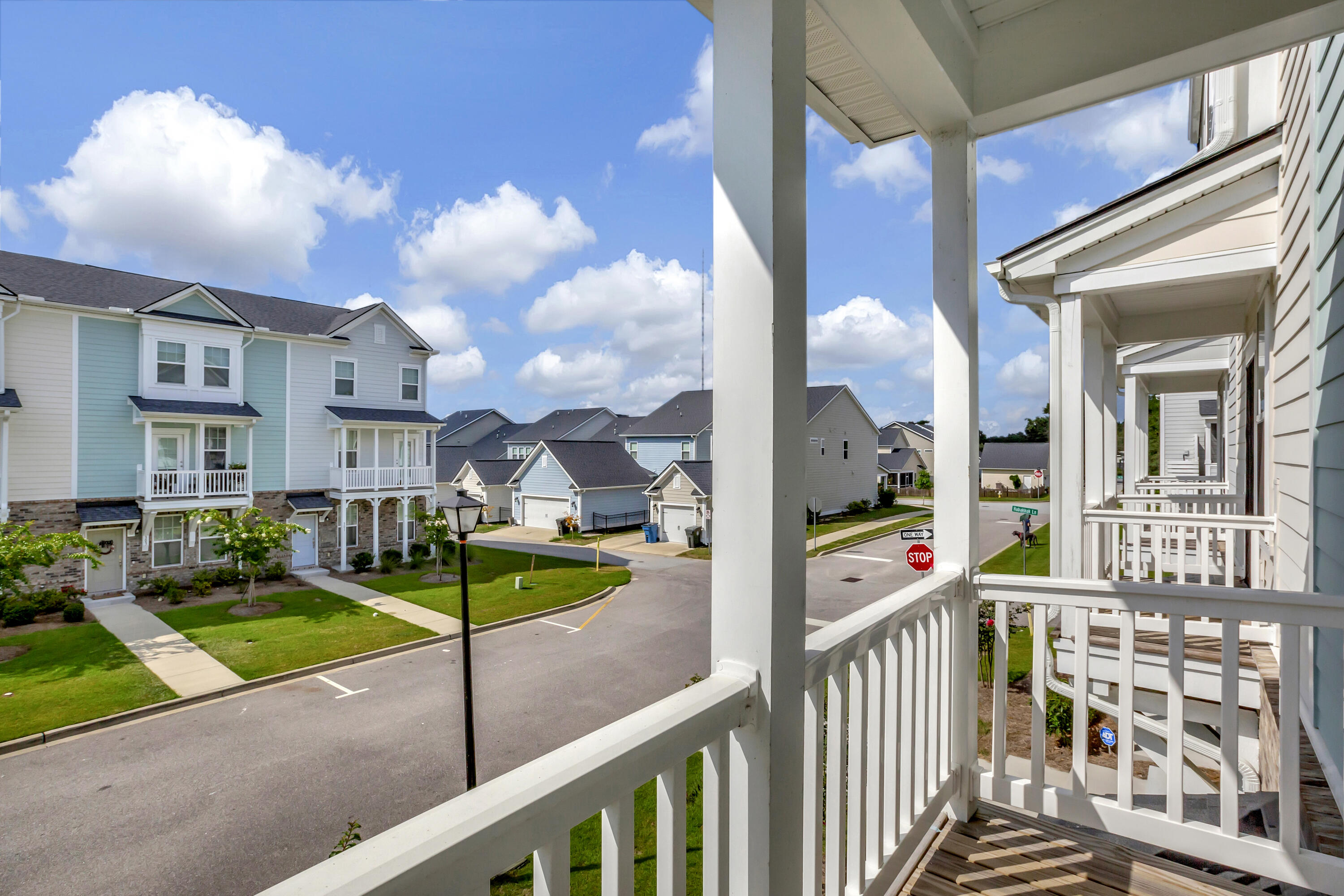 306 Pathfinder Way Charleston, SC 29492 - Photo 4 of 32