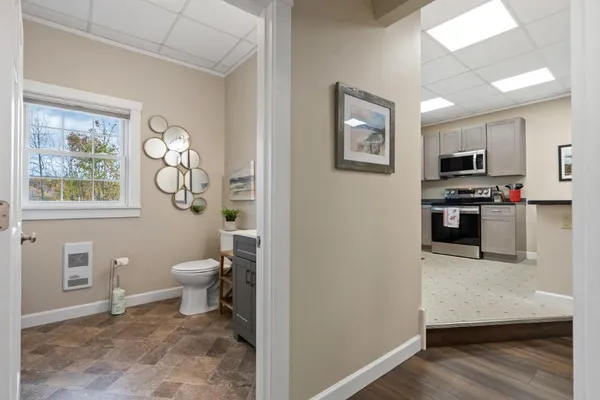 $499,000 | 43 Oak Street, Boothbay Harbor, ME 04538