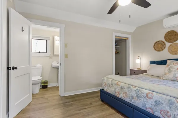 $499,000 | 43 Oak Street, Boothbay Harbor, ME 04538