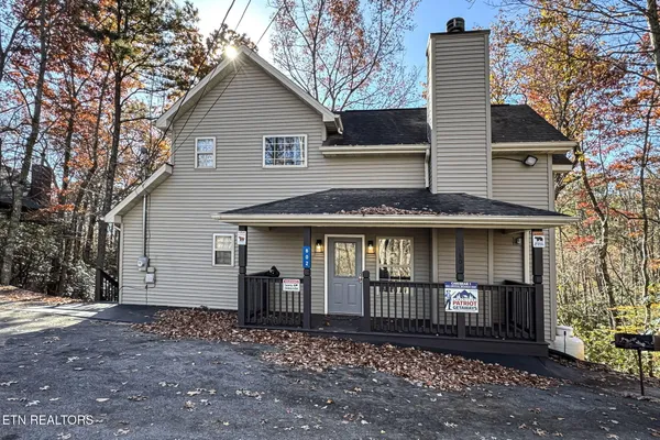 $899,000 | 802 Crystal Branch Way, Gatlinburg, TN 37738