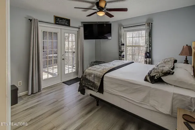 $899,000 | 802 Crystal Branch Way, Gatlinburg, TN 37738