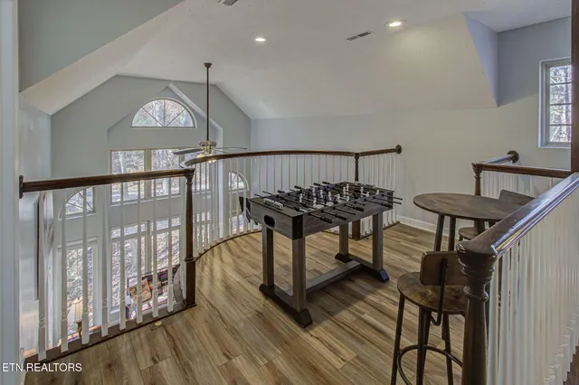 $899,000 | 802 Crystal Branch Way, Gatlinburg, TN 37738