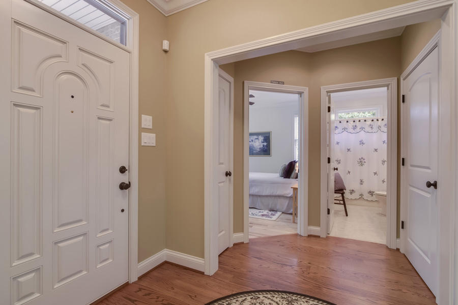 664 Mahoney Road Oliver Springs, TN 37840 - Photo 23 of 33 23_MahoneyRoad_644_GuestEnty