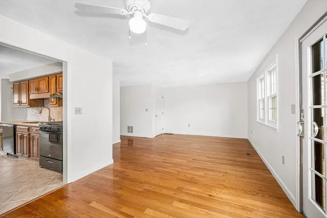 $2,850 | 280 Apache Way, Unit 280, Tewksbury, MA 01876