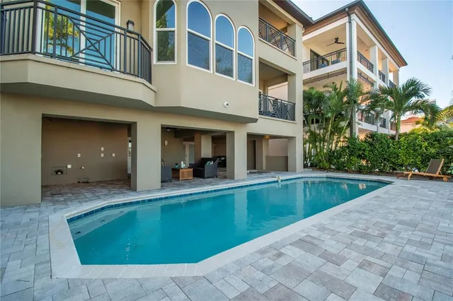 $3,399,000 | 136 Devon Drive, Clearwater Beach, FL 33767