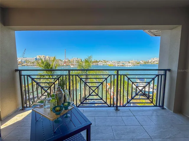 $3,399,000 | 136 Devon Drive, Clearwater Beach, FL 33767
