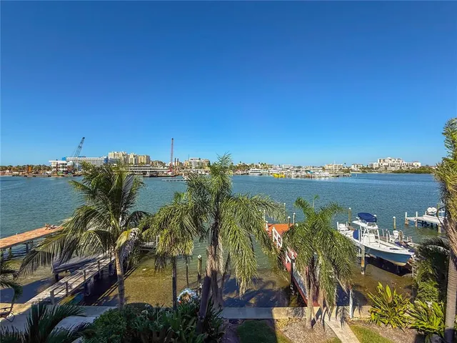 $3,399,000 | 136 Devon Drive, Clearwater Beach, FL 33767