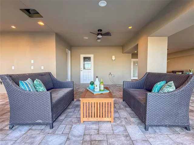 $3,399,000 | 136 Devon Drive, Clearwater Beach, FL 33767
