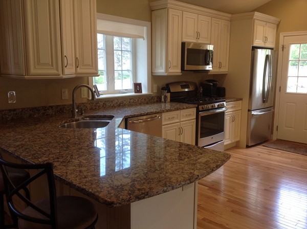 30 Anchorage Road Franklin, MA 02038 - Photo 4 of 7 Gallery Image 4