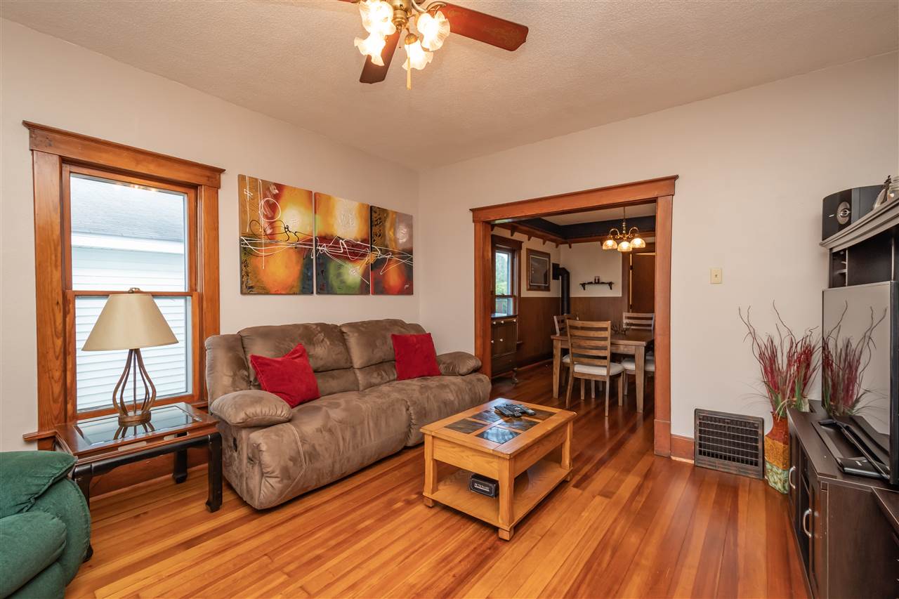 5 Sally Rae Avenue Robins, IA 52328 - Photo 3 of 23 Gallery Image 3
