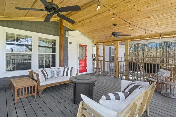 $284,000 | 535 Northeast County Road 2060, Mount Vernon, TX 75457