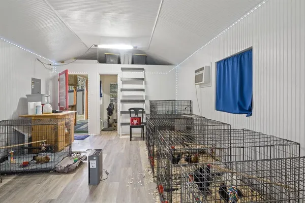 $284,000 | 535 Northeast County Road 2060, Mount Vernon, TX 75457