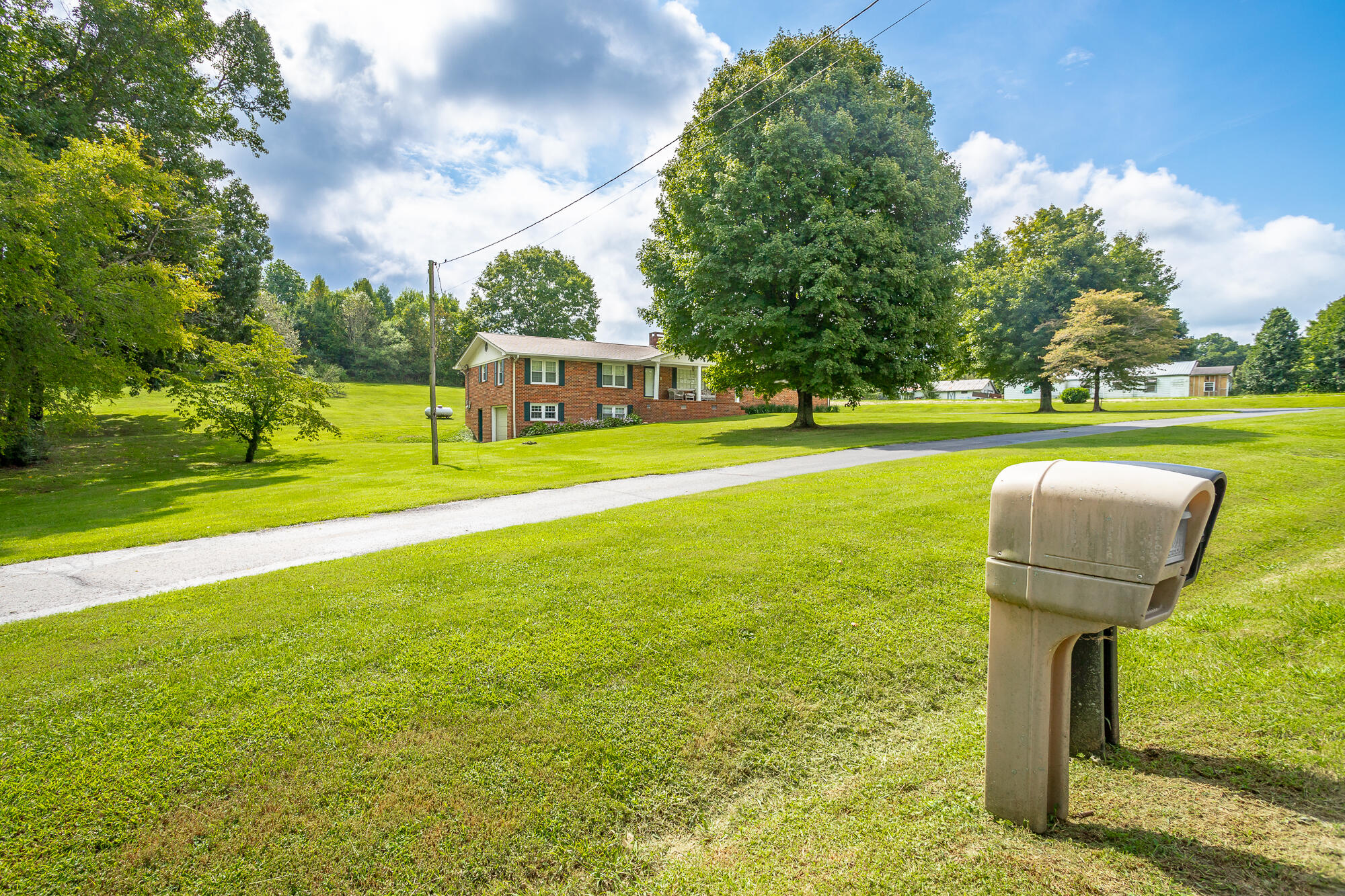 5589 Blue Springs Road Cleveland, TN 37311 - Photo 2 of 92 5589 Blue Springs Road HD-56