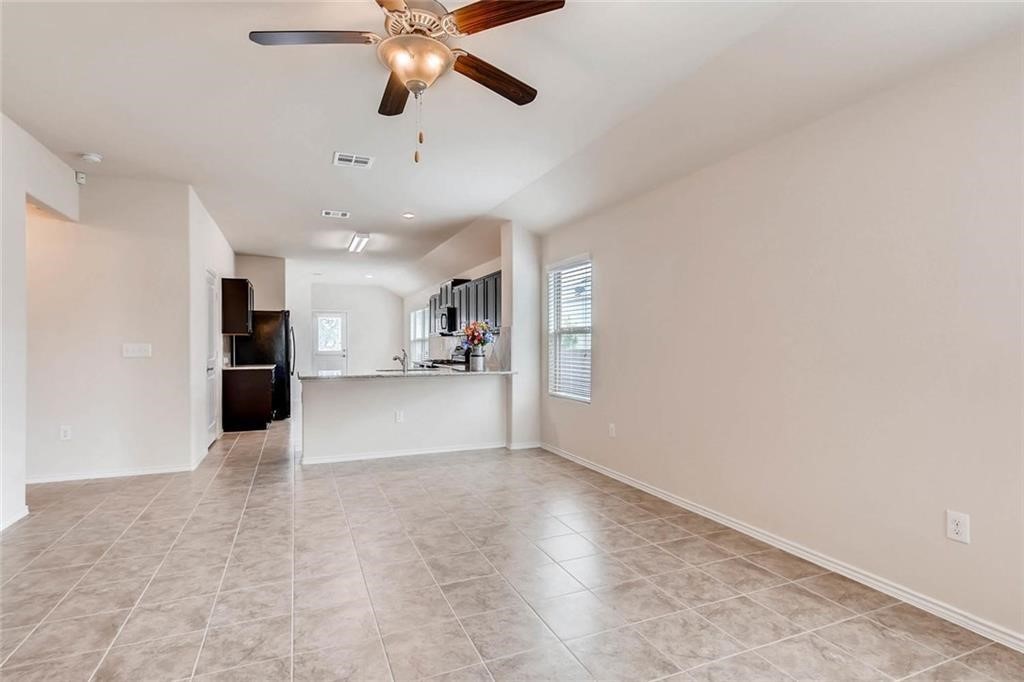 10021 Gertrudis Loop Austin, TX 78747 - Photo 2 of 13