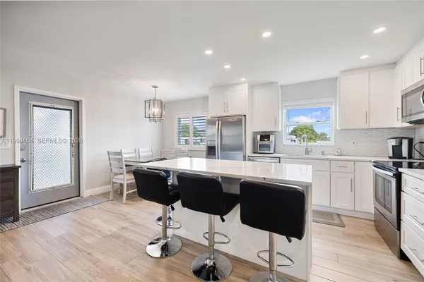 $2,000 | 72 Monaco Court, Unit 72, Delray Beach, FL 33446