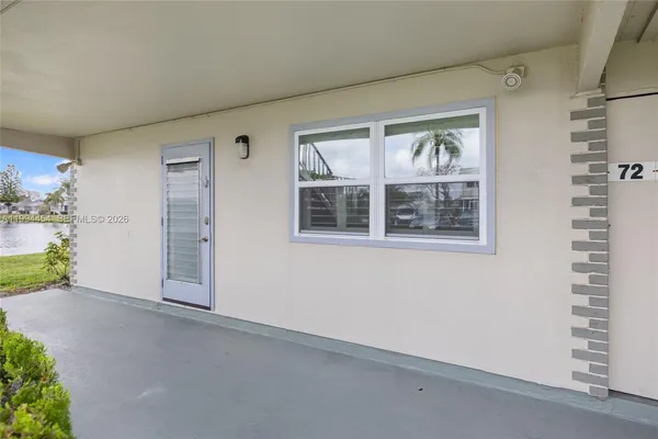 $2,000 | 72 Monaco Court, Unit 72, Delray Beach, FL 33446