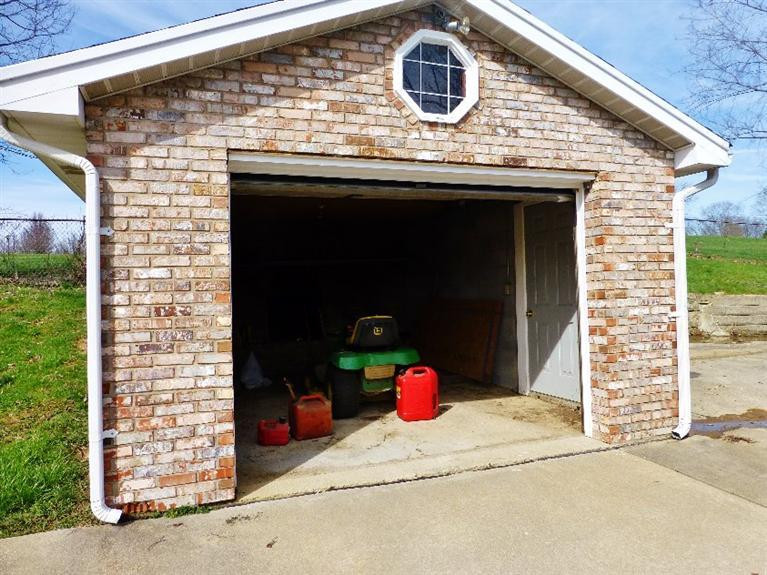1956 Beaver Road Walton, KY 41094 - Photo 9 of 16 Gallery Image 9