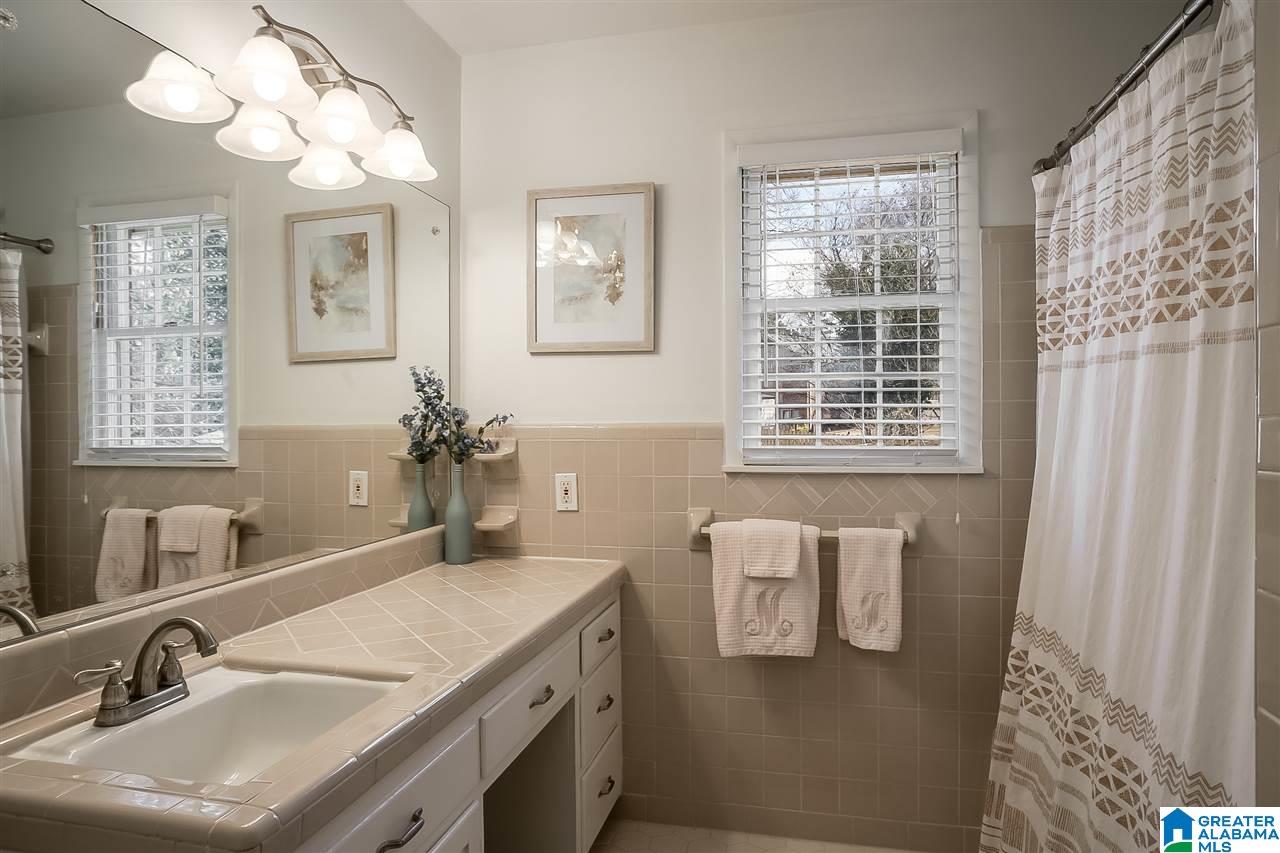 3217 Tyrol Road Birmingham, AL 35216 - Photo 11 of 43