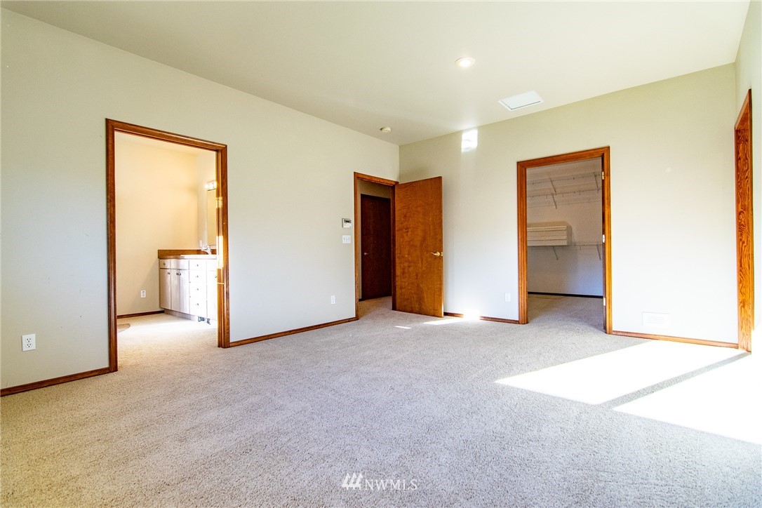 380 Guy Kelly Road Port Angeles, WA 98362 - Photo 17 of 25