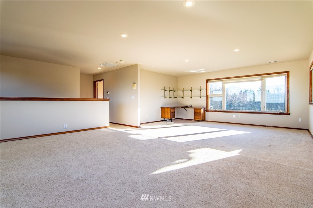 380 Guy Kelly Road Port Angeles, WA 98362 - Photo 20 of 25