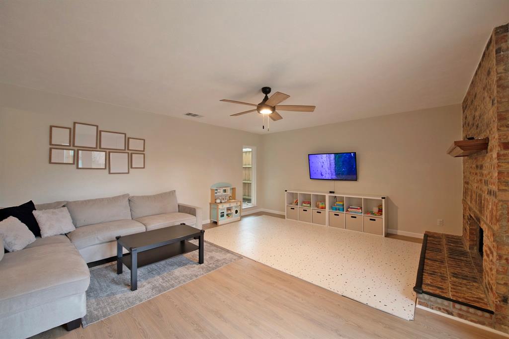 9322 Shipman Street Rowlett, TX 75088 - Photo 16 of 36