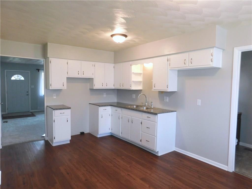 5340 Gambel Road Indianapolis, IN 46221 - Photo 5 of 13 Gallery Image 5
