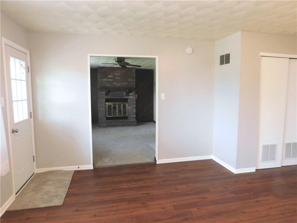 5340 Gambel Road Indianapolis, IN 46221 - Photo 6 of 13 Gallery Image 6