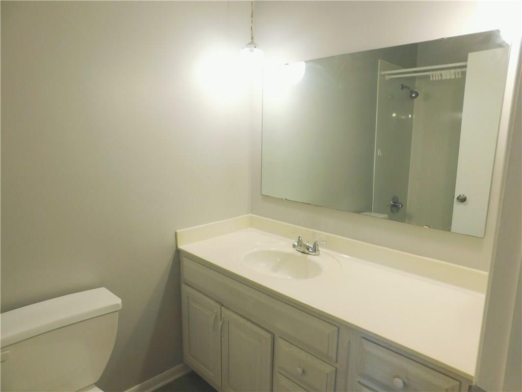 5340 Gambel Road Indianapolis, IN 46221 - Photo 9 of 13 Gallery Image 9