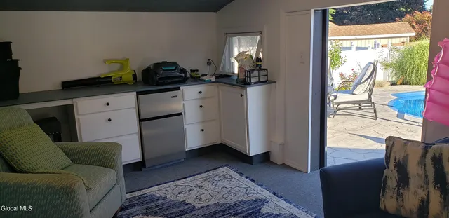 $314,900 | 41 Lee Avenue, Gloversville, NY 12078