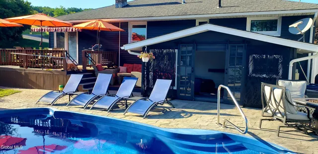 $314,900 | 41 Lee Avenue, Gloversville, NY 12078