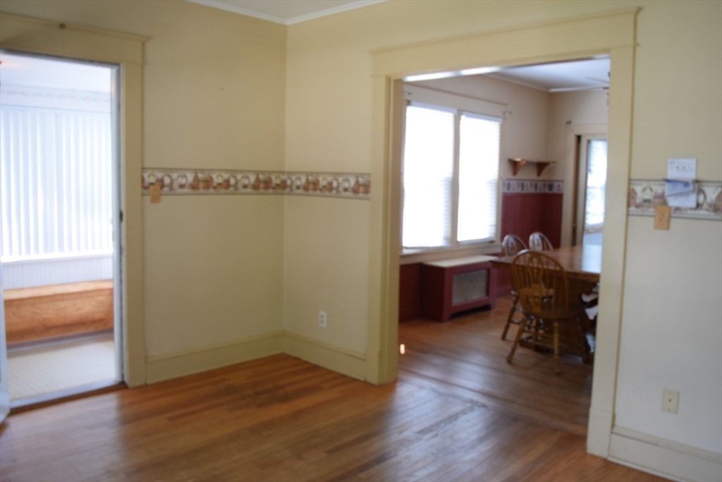 218 Osborne Terrace Springfield, MA 01104 - Photo 4 of 25 Gallery Image 4
