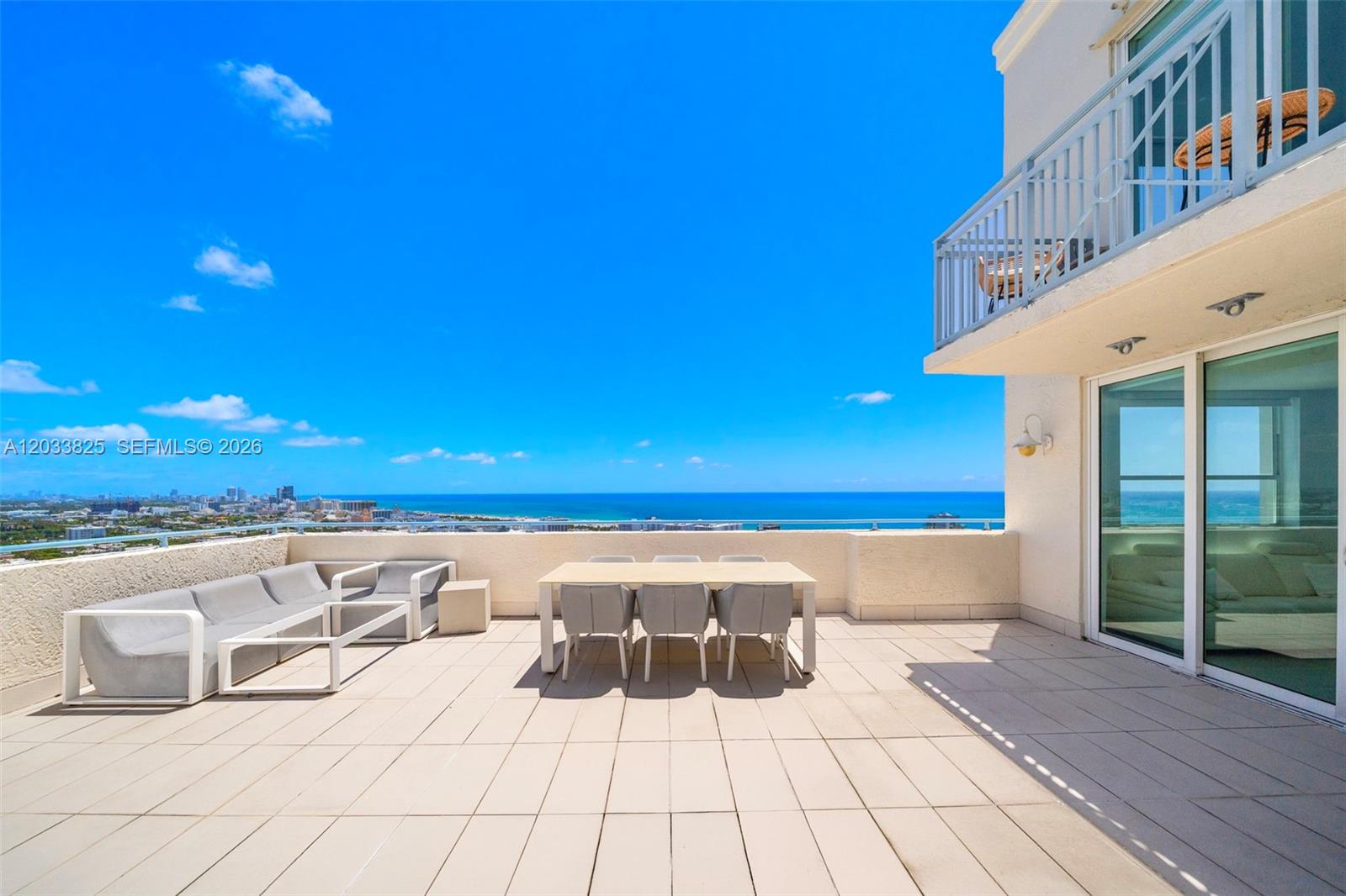 90 Alton Road, Unit PH3209 Miami Beach, FL 33139 - Photo 15 of 25