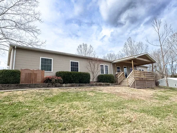 $284,000 | 385 Toledo Cemetery Road, Cobden, IL 62920