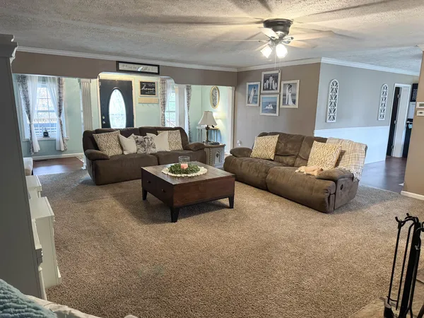 $284,000 | 385 Toledo Cemetery Road, Cobden, IL 62920