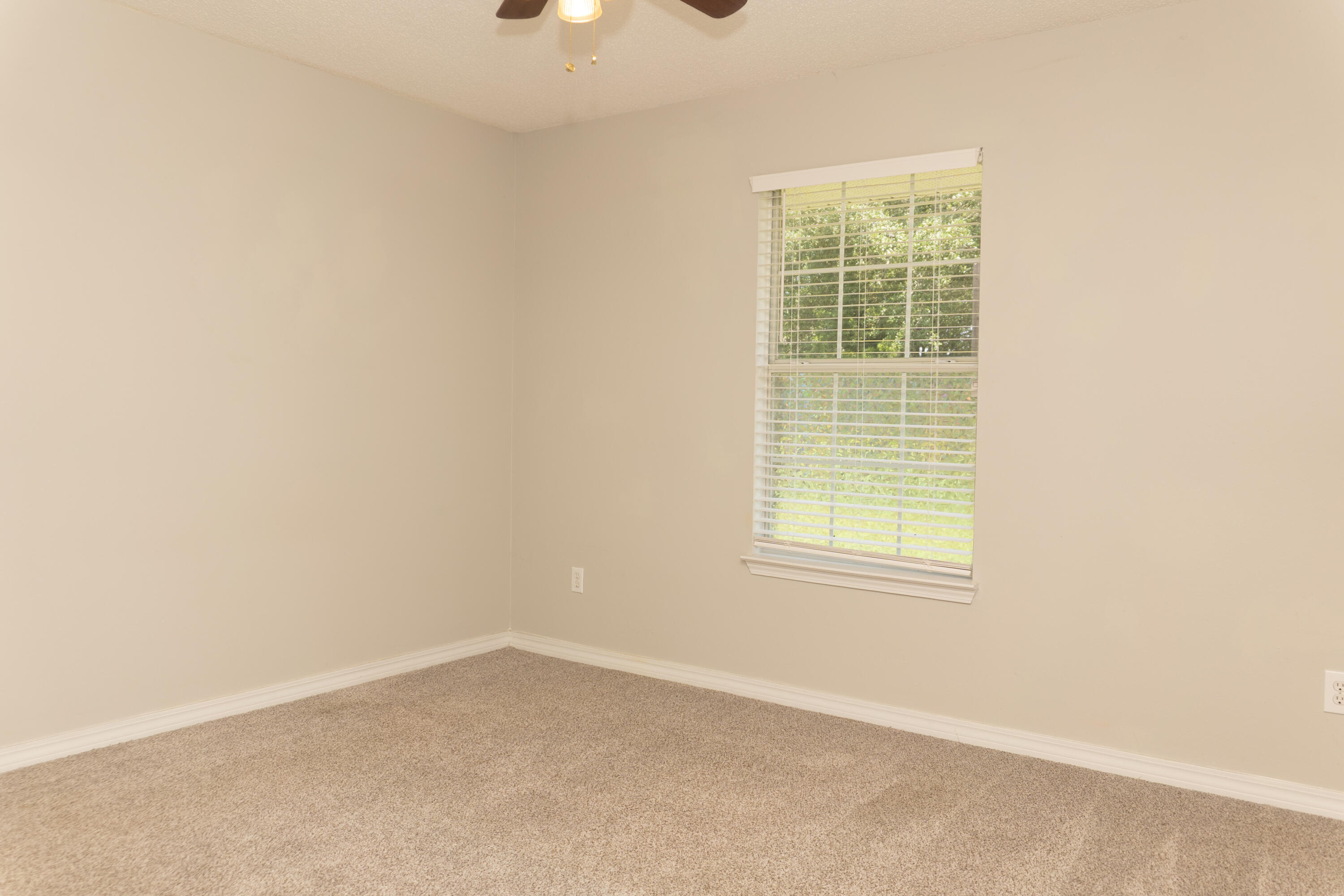 2831 Atoka Trail Crestview, FL 32539 - Photo 16 of 22 DSC06179