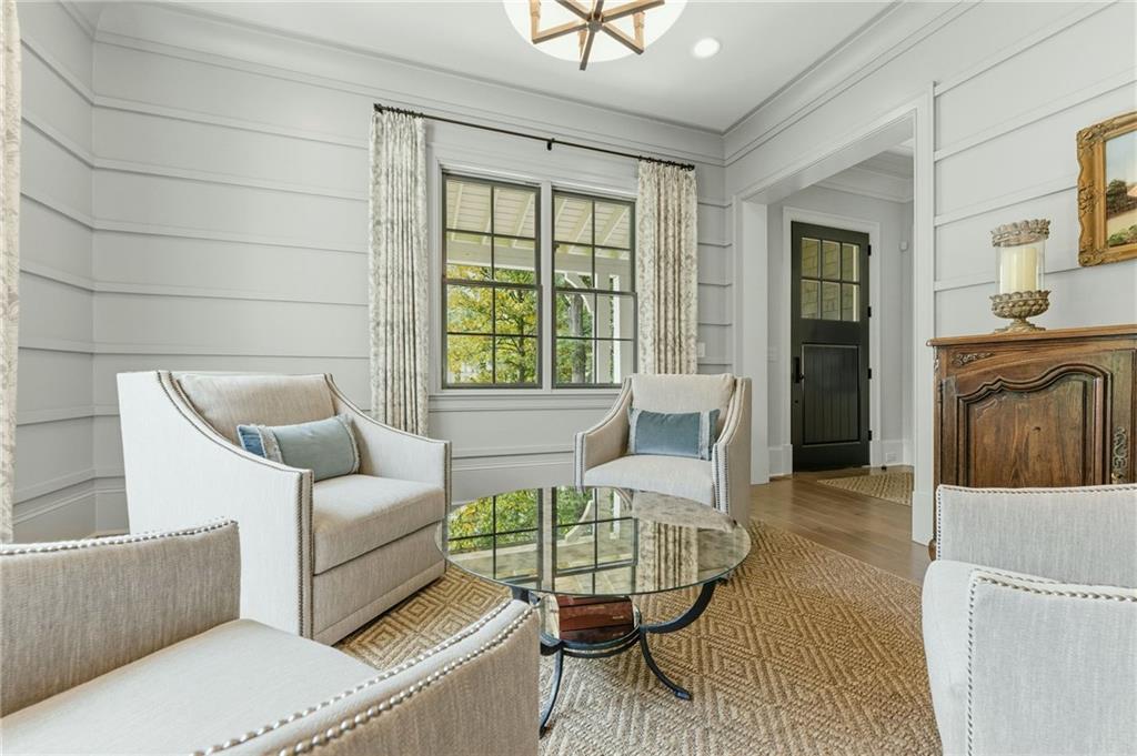 4384 Powers Ferry Road Northwest Atlanta, GA 30327 - Photo 12 of 68
