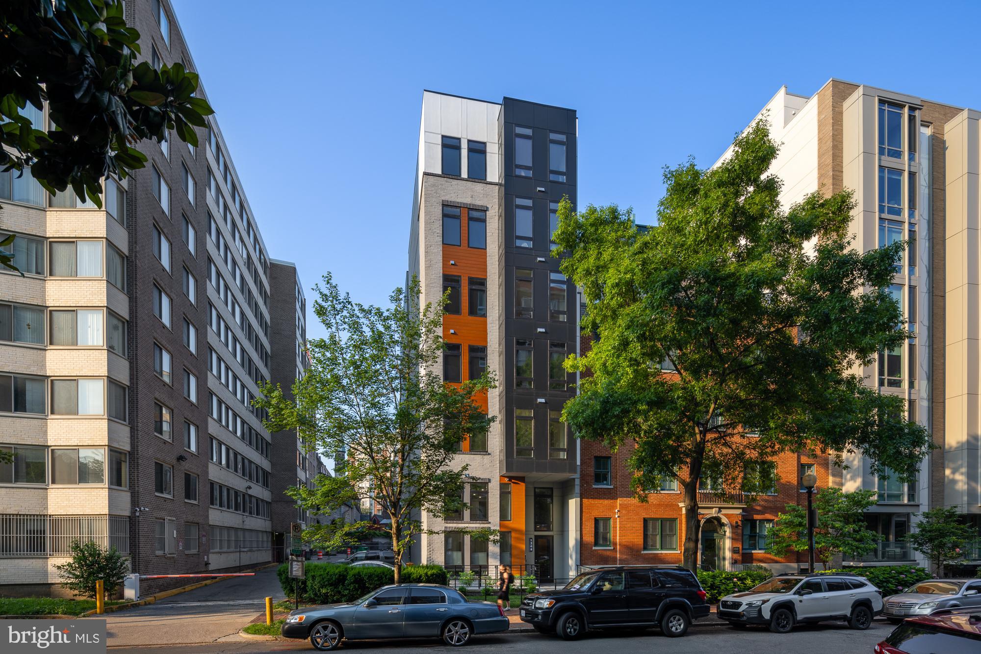 1208 M Street Northwest, Unit 22 Washington, DC 20005 - Photo 26 of 29 Exterior of 1208 M