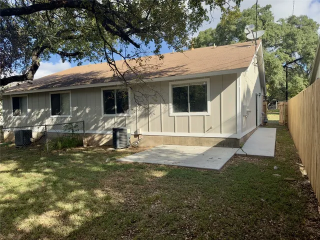 $1,350 | 12005 Arrowwood Drive, Unit B, Austin, TX 78727