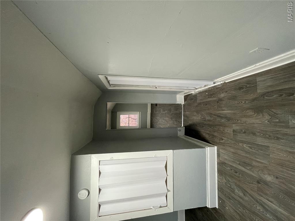 2708 Old Hanley Road St. Louis, MO 63114 - Photo 21 of 32