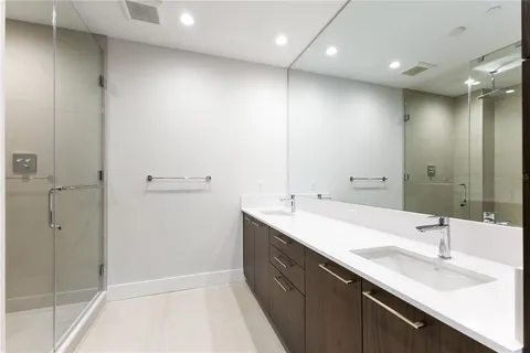 $999,000 | 275 1st Avenue South, Unit 1407, St. Petersburg, FL 33701