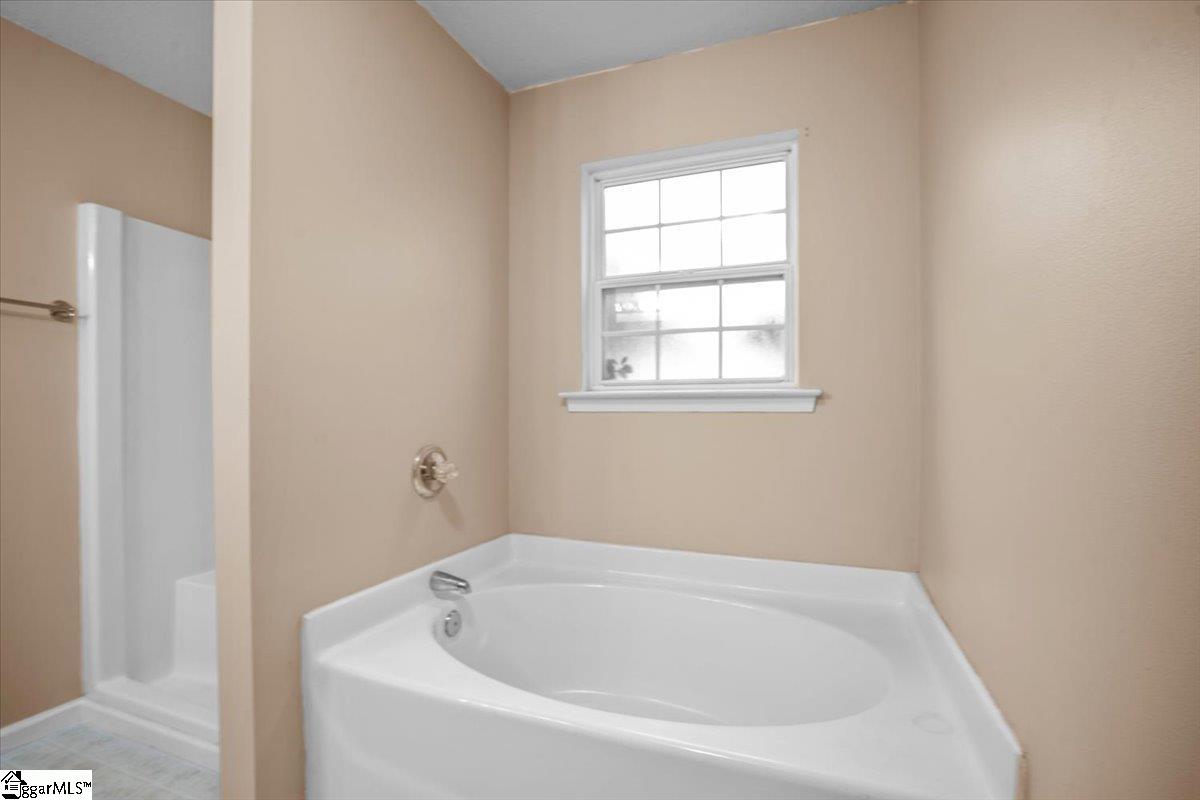 112 Stevens Court Pelzer, SC 29669 - Photo 14 of 25 Gallery Image 14