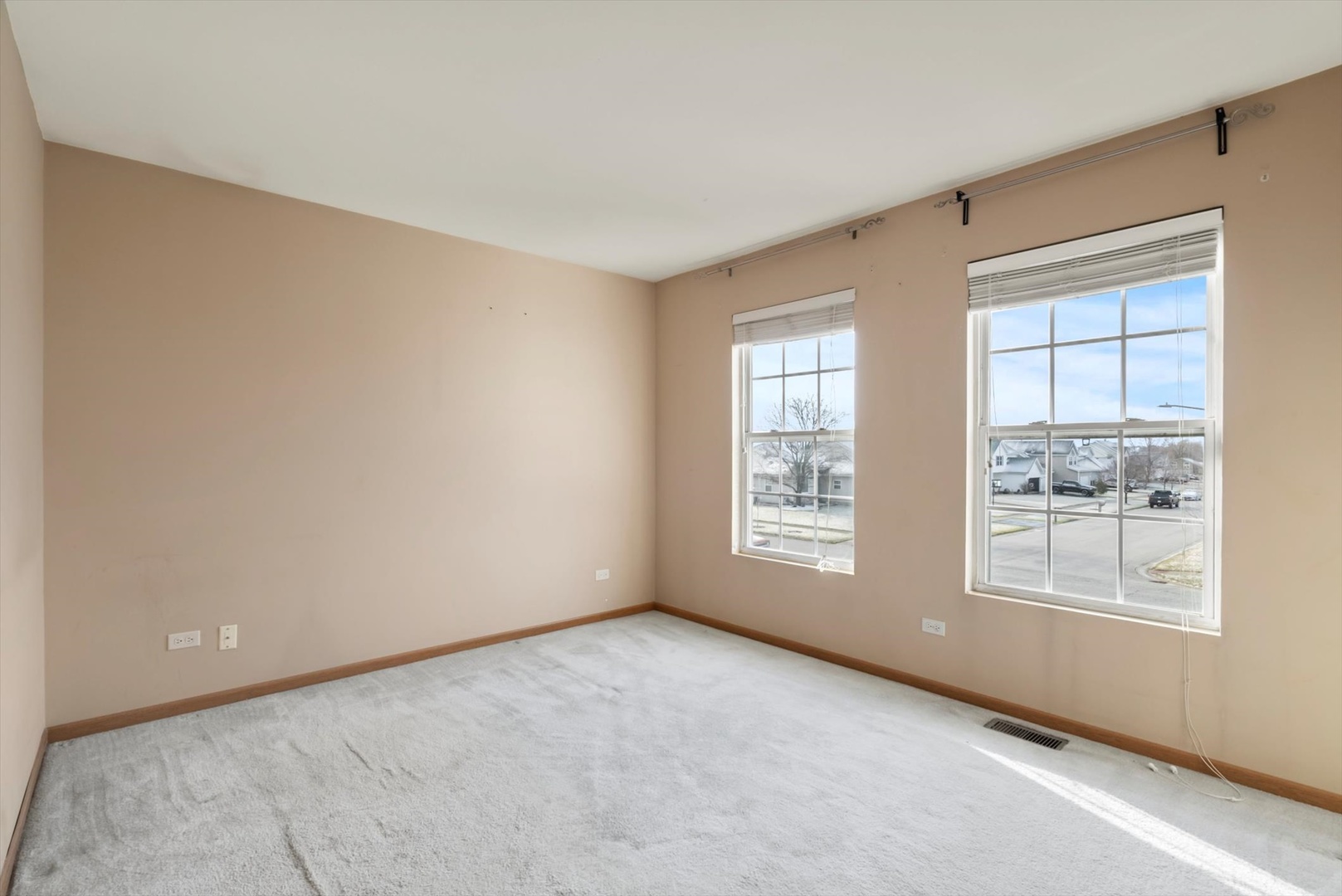 913 Barton Lane Peotone, IL 60468 - Photo 10 of 15 a view of an empty room with a window