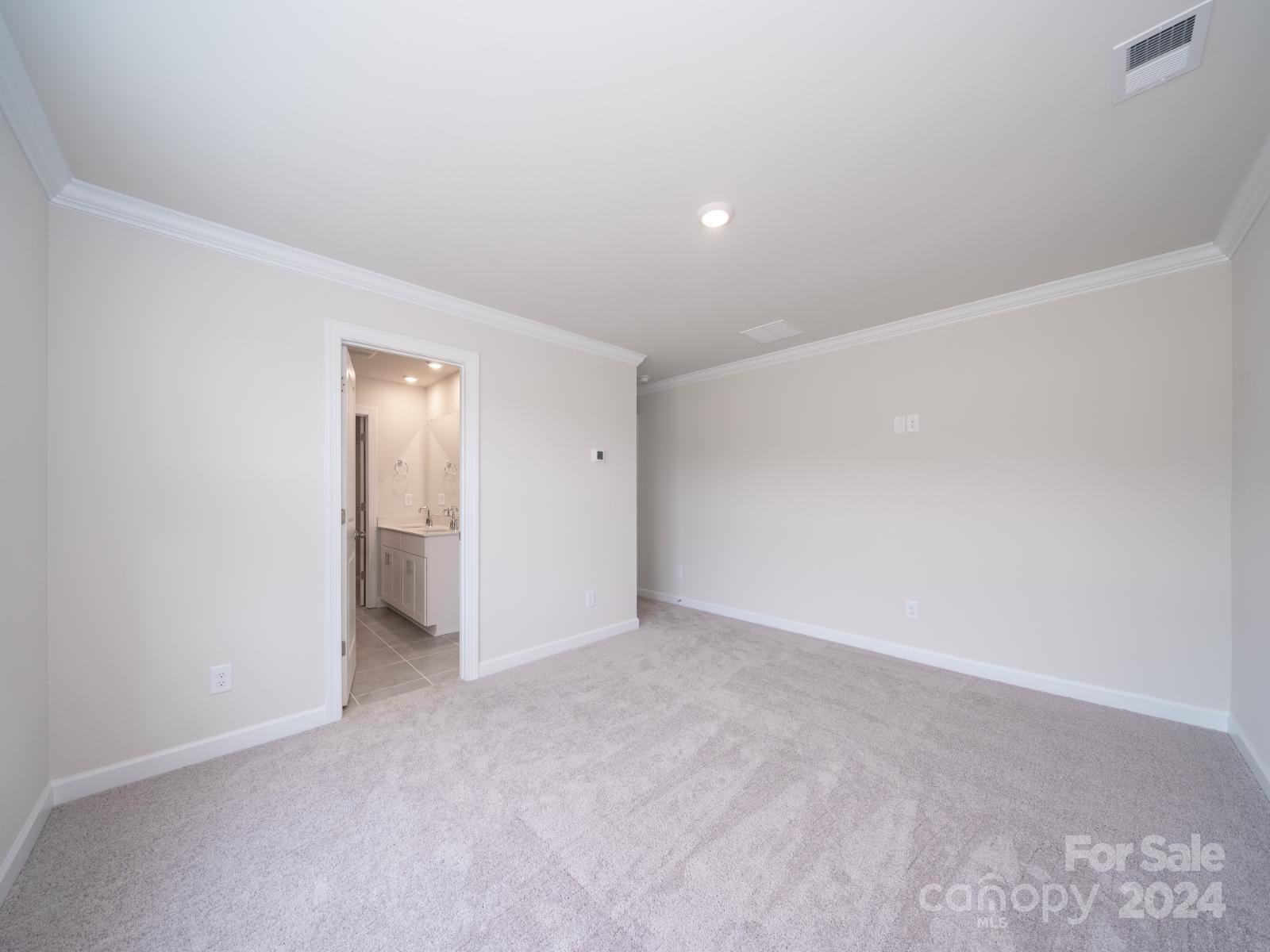 3016 Summit Oaks Road Charlotte, NC 28269 - Photo 19 of 21 Gallery Image 19