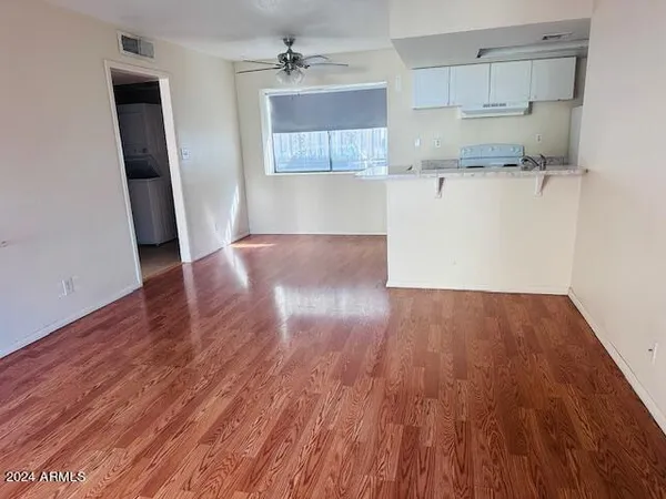 $1,200 | 1111 East University Drive, Unit 130, Tempe, AZ 85288