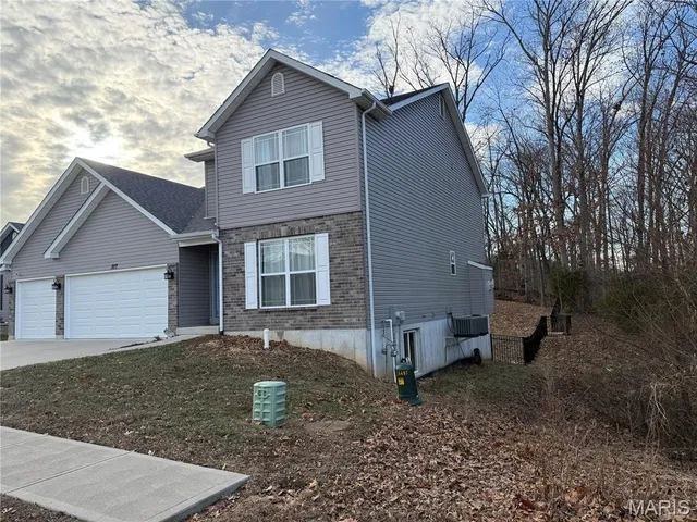 $394,500 | 1117 Austin Drive, Herculaneum, MO 63048