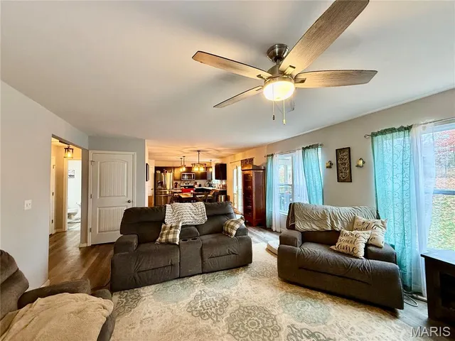 $394,500 | 1117 Austin Drive, Herculaneum, MO 63048